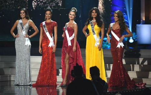 The beautiful ending of the 63rd Miss Universe 2